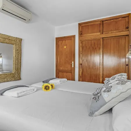 Hola Arnage Pool View Apartment Puerto del Carmen  Exterior photo